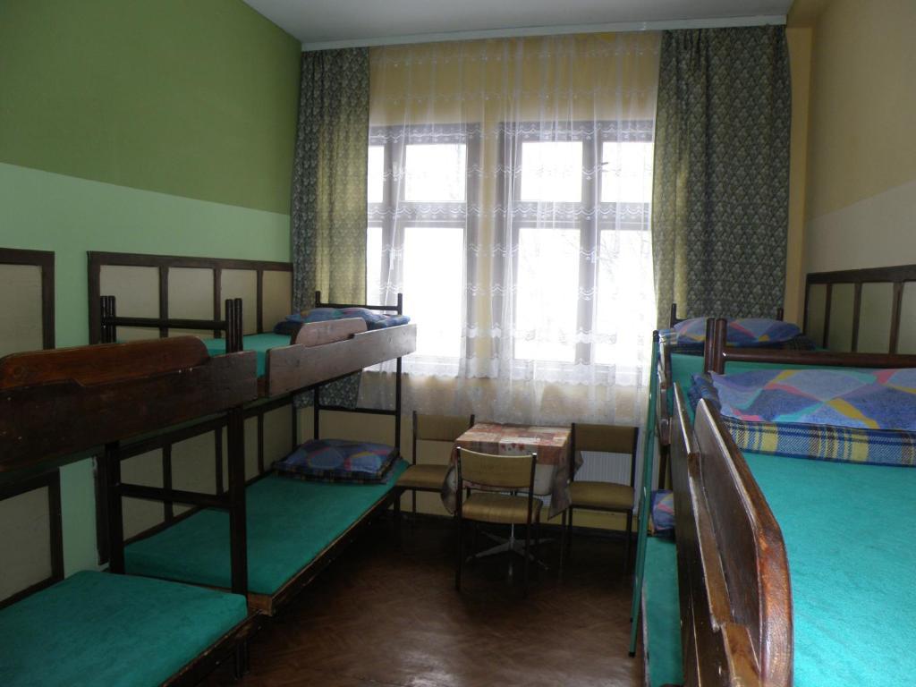 Hostel Szkolne Schronisko Młodzieżowe Złoty Widok Piechowice Pokój zdjęcie