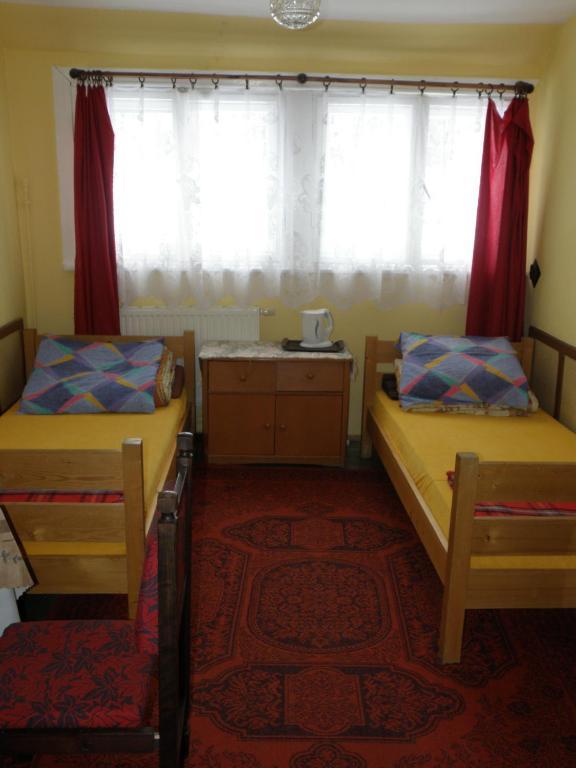 Hostel Szkolne Schronisko Młodzieżowe Złoty Widok Piechowice Zewnętrze zdjęcie