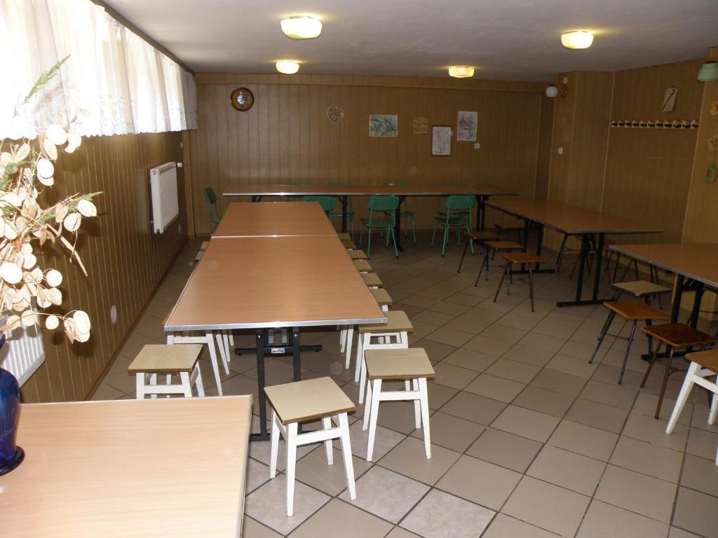 Hostel Szkolne Schronisko Młodzieżowe Złoty Widok Piechowice Zewnętrze zdjęcie